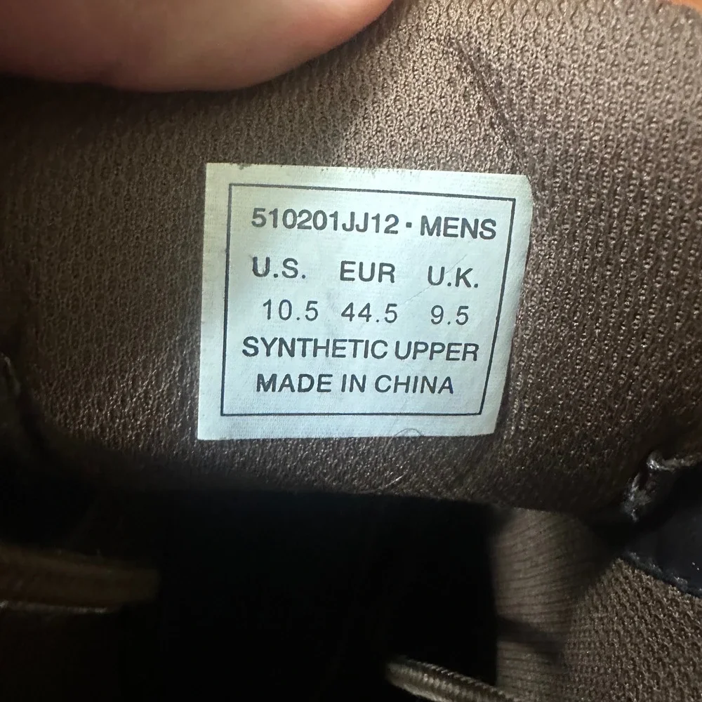 Levis these levi